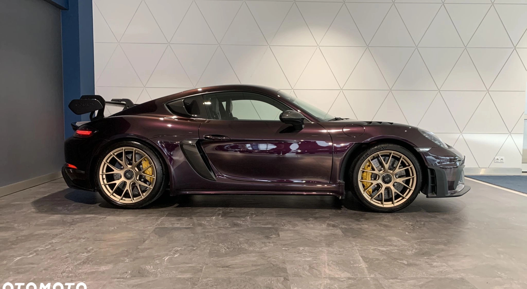 Porsche 718 Cayman cena 999000 przebieg: 3683, rok produkcji 2022 z Warszawa małe 379